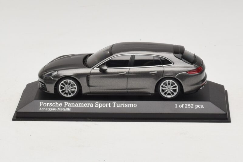 Porsche Panamera 971 Sport Turismo 4S Cinzento Minichamps 1:43 410066111 Metal