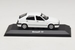 Renault 19 Branco Maxichamps 1:43 940113700 Diecast