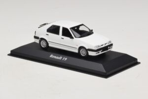 Renault 19 Branco Maxichamps 1:43 940113700 Diecast - imagem 3 de 5