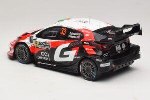 Toyota GR Yaris Rally1 #33 E. Evans / S. Martin Rally Monte Carlo 2026 IXO 1:18 18RMC269B Metal - imagem 5 de 6