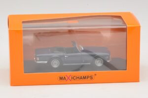 Triumph TR6 Azul Escuro Maxichamps 1:43 940132570 Metal - imagem 5 de 5