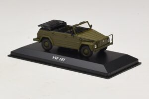 Volkswagen 181 Verde Azeitona Maxichamps 1:43 940050030 Metal - imagem 3 de 5
