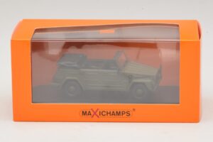 Volkswagen 181 Verde Azeitona Maxichamps 1:43 940050030 Metal - imagem 5 de 5