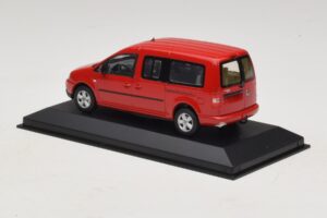 Volkswagen Caddy 2K Bus Vermelho Minichamps 1:43 CADDY009 Metal - imagem 3 de 5