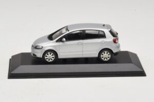 Volkswagen Golf Plus Mk5 Prata Caixa De Substituição Minichamps 1:43 400054370-R1 Metal