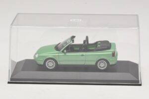 Volkswagen Golf Mk4 Cabriolet Verde Metálico Minichamps 1:43 430058335 Metal - imagem 4 de 5