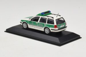 Volkswagen Golf Mk4 Variant Polizei Minichamps 1:43 430056090 Metal - imagem 3 de 5