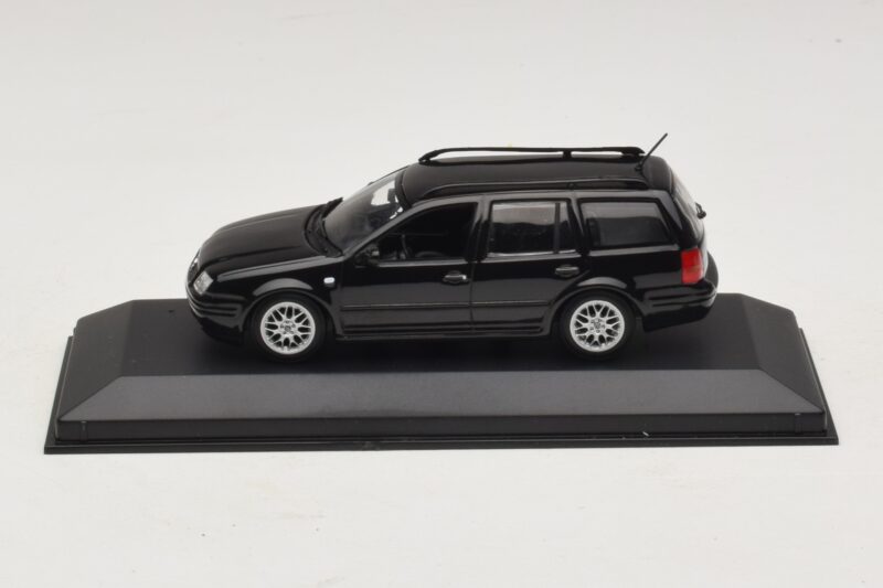 Volkswagen Golf Mk4 Variant Sport Highline BBS Edition Preto Minichamps 1:43 GOLF008 Metal