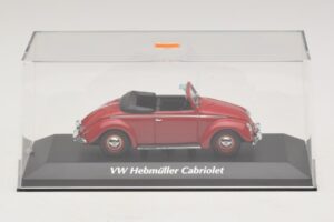 Volkswagen Hebmuller Cabriolet Vermelho Maxichamps 1:43 940052131 Metal - imagem 4 de 5
