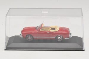 Volkswagen Karmann Ghia Cabriolet Vermelho Escuro Minichamps 1:43 5032 Metal - imagem 4 de 5