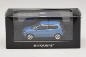 Volkswagen Polo 9N3 Azul Minichamps 1:43 POLO001 Metal - imagem 5 de 5