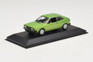 Volkswagen Scirocco Mk1 Verde Metálico Caixa de Substituição Maxichamps 1:43 940050420-R1 Metal - imagem 2 de 5