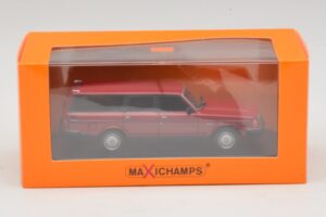Volvo 240 GL Carrinha Vermelho Maxichamps 1:43 940171410 Metal - imagem 4 de 5